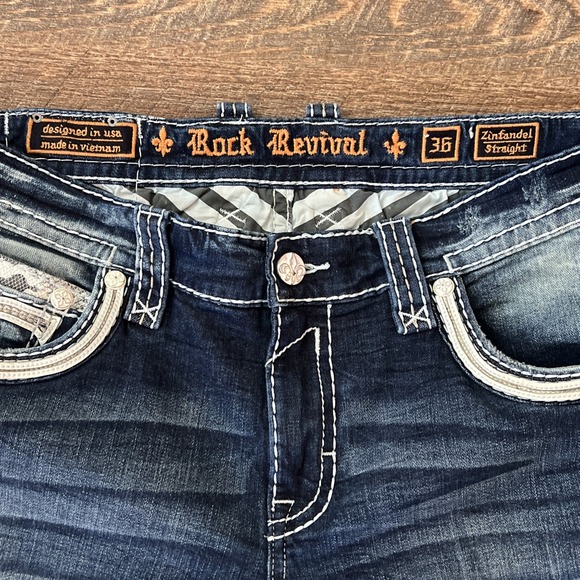 Rock Revival Zinfandel Straight Jeans Mens 36X31* Blue Whiskering Fading Stretch - Picture 4 of 13